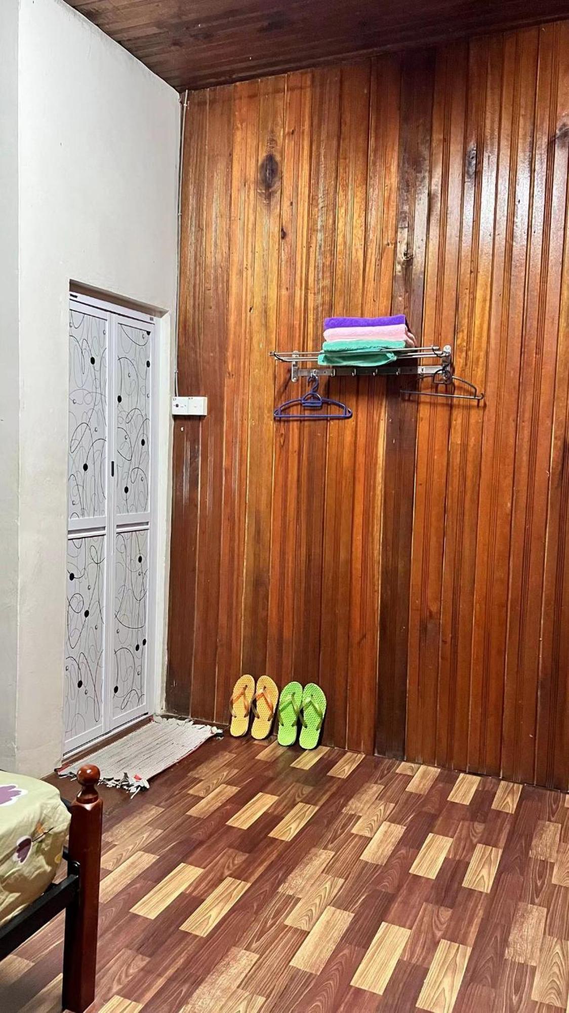 Country House Pulai Holiday Village Gua Musang Esterno foto