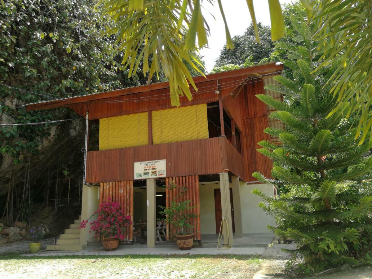 Country House Pulai Holiday Village Gua Musang Esterno foto